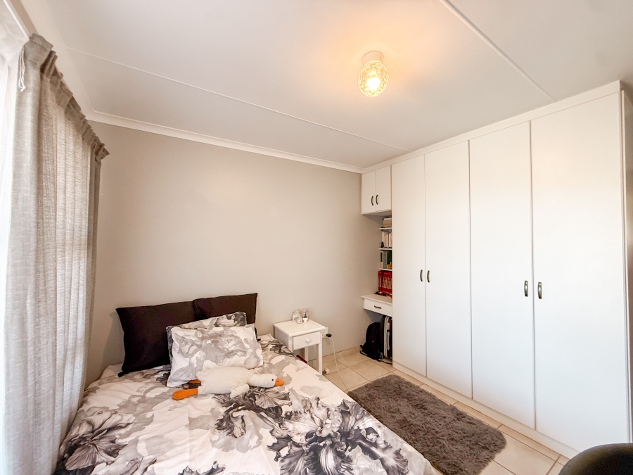 3 Bedroom Property for Sale in Island View Western Cape